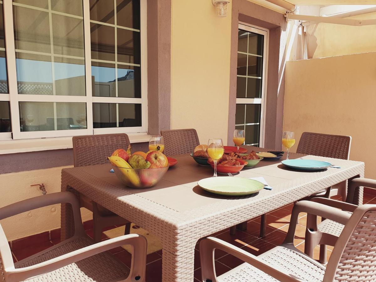 Modern Family Home Above Swimming Pool Puerto Rico  Buitenkant foto